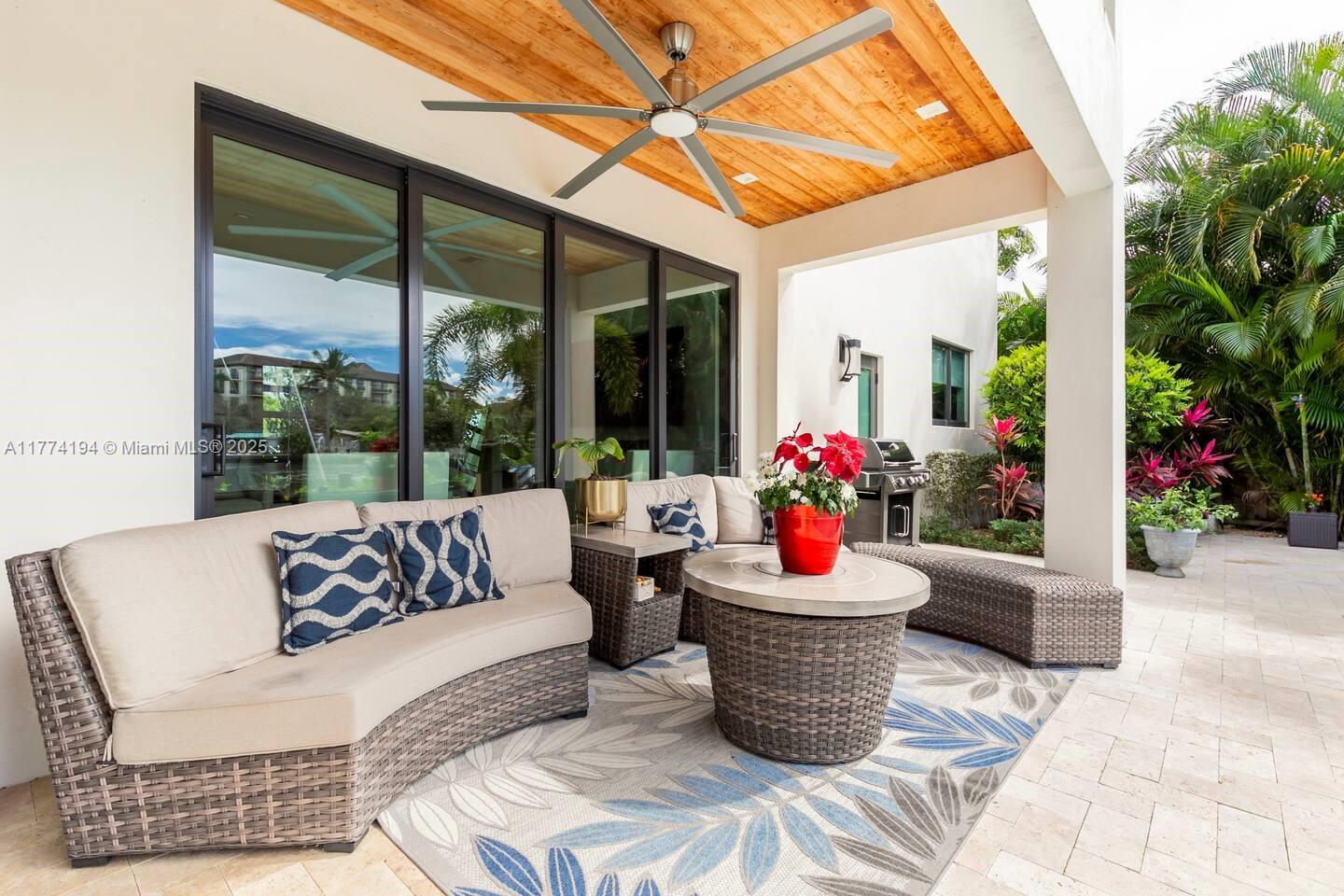 MIDDLE RIVER ESTATES - Residential Lease