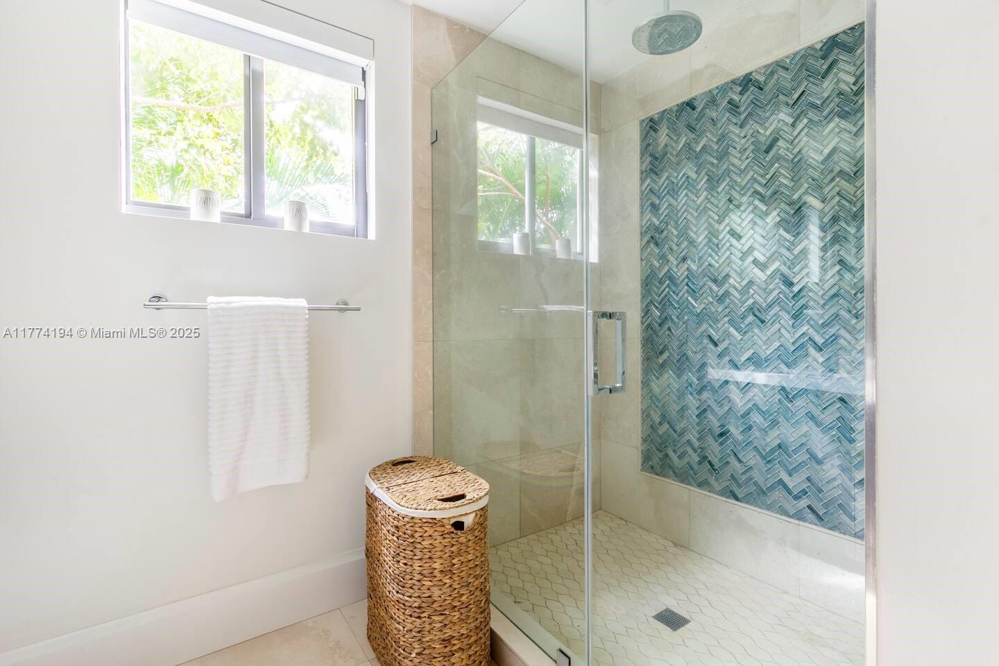 MIDDLE RIVER ESTATES - Residential Lease