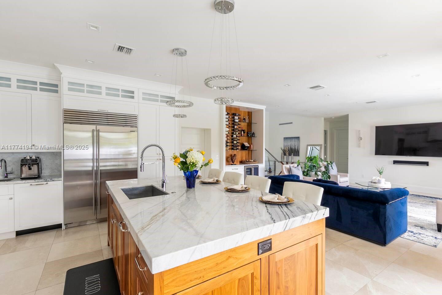 MIDDLE RIVER ESTATES - Residential Lease