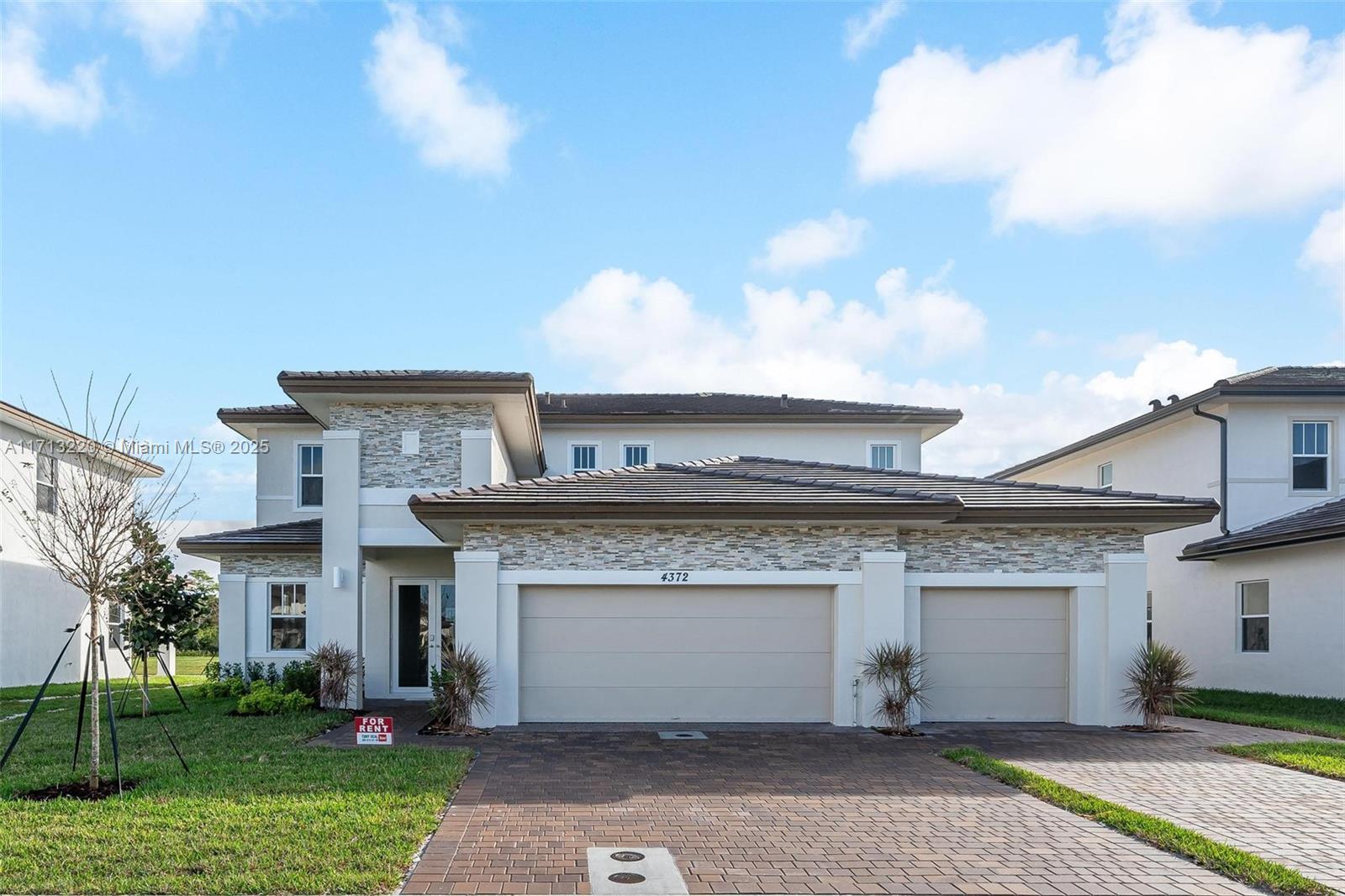 Rental Property at 4372 Sw 122nd Ter, Davie, Broward County, Florida - Bedrooms: 5 
Bathrooms: 5  - $8,000 MO.