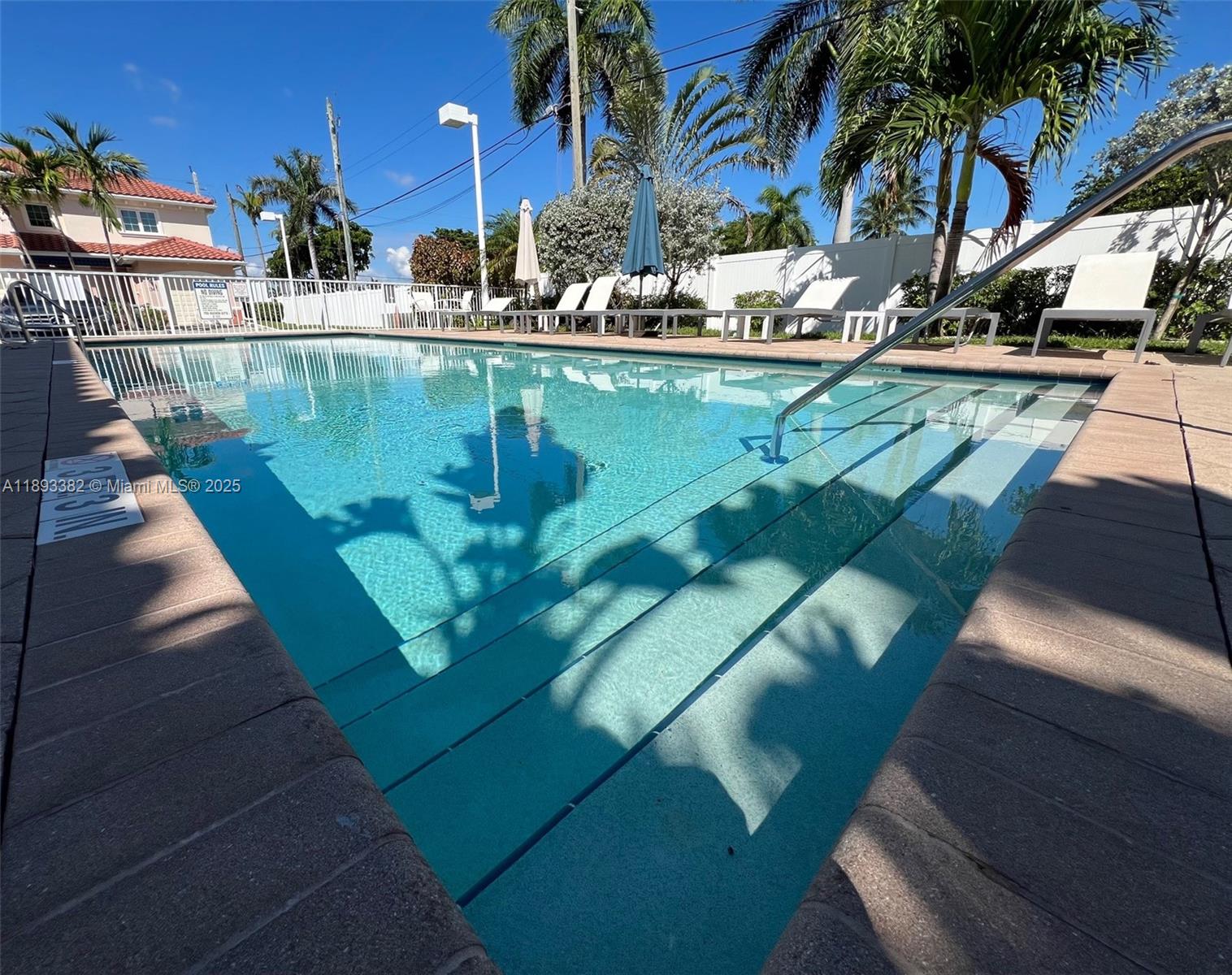 Santa Barbara Villas - Residential