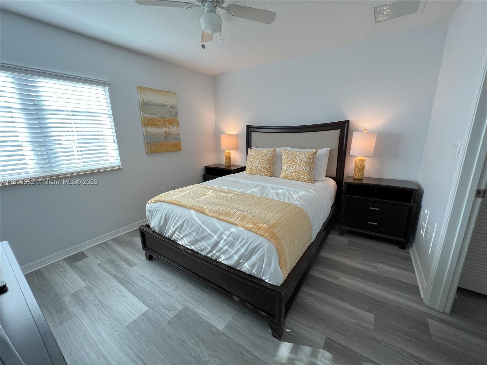 Santa Barbara Villas - Residential