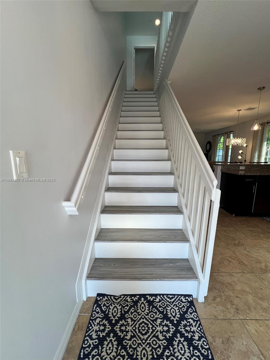 Santa Barbara Villas - Residential