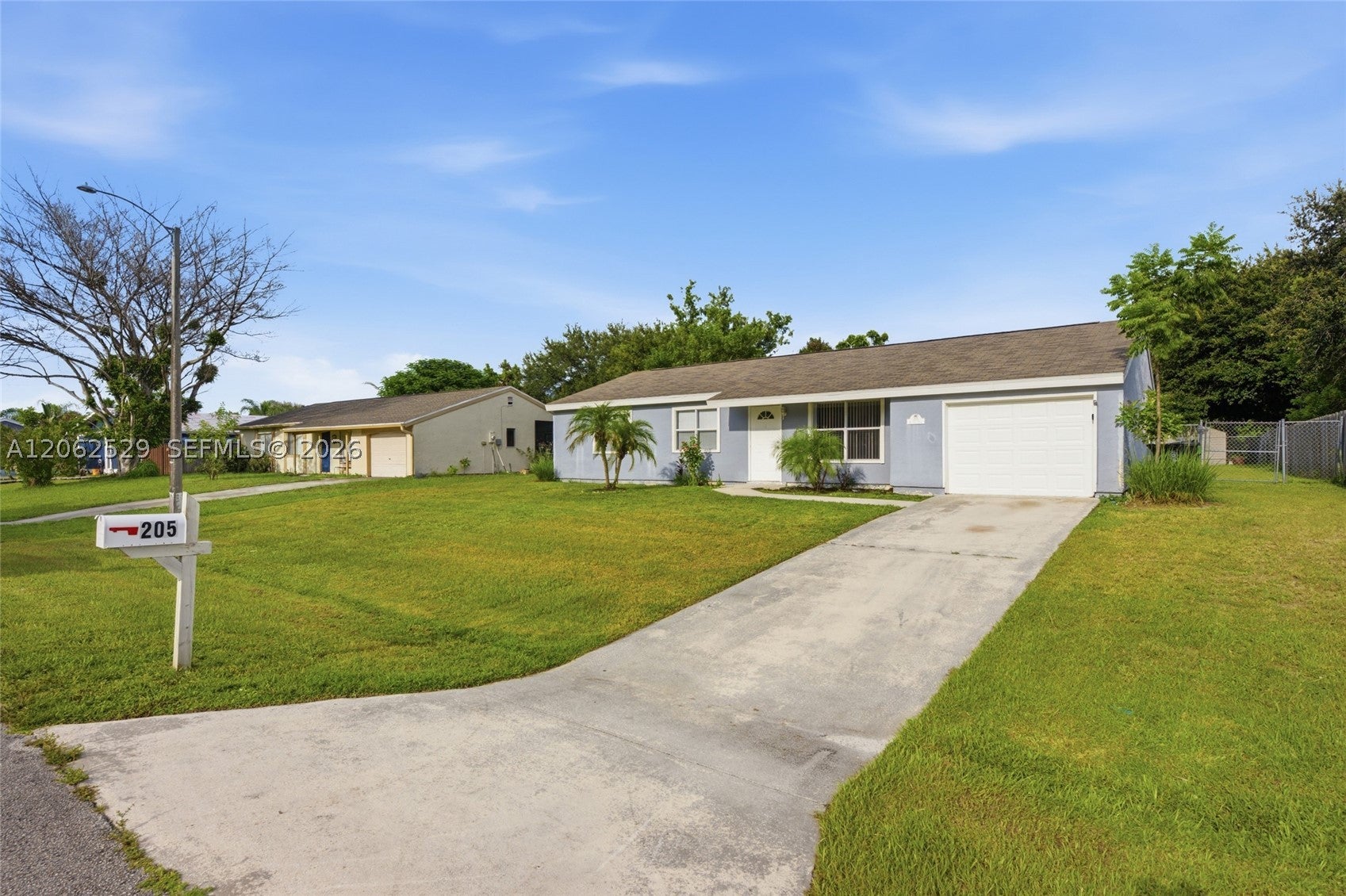 205 SW Kentwood Rd