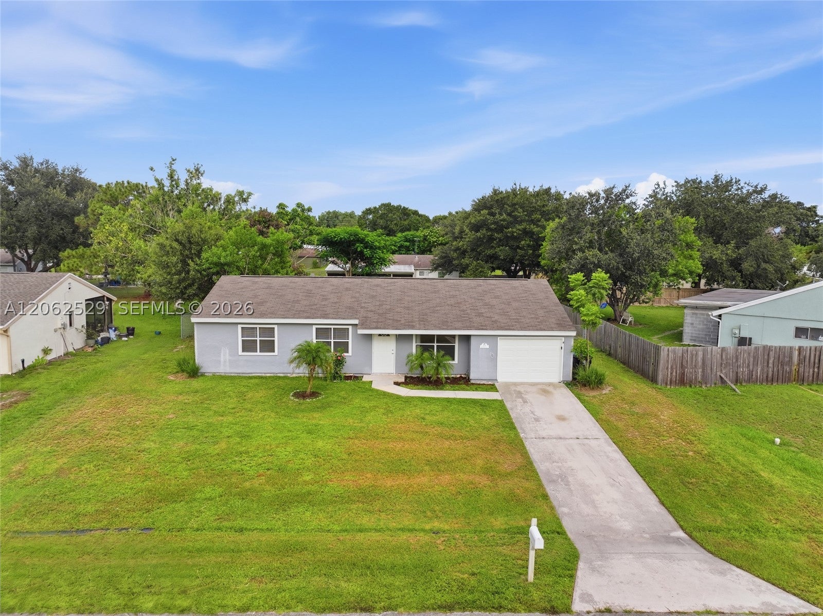 205 SW Kentwood Rd