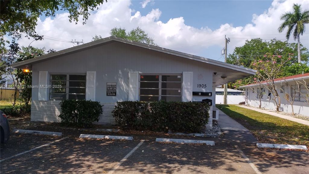 Photo of 1905 Miami Rd #3, Fort Lauderdale, FL 33316 (MLS # A11851106)