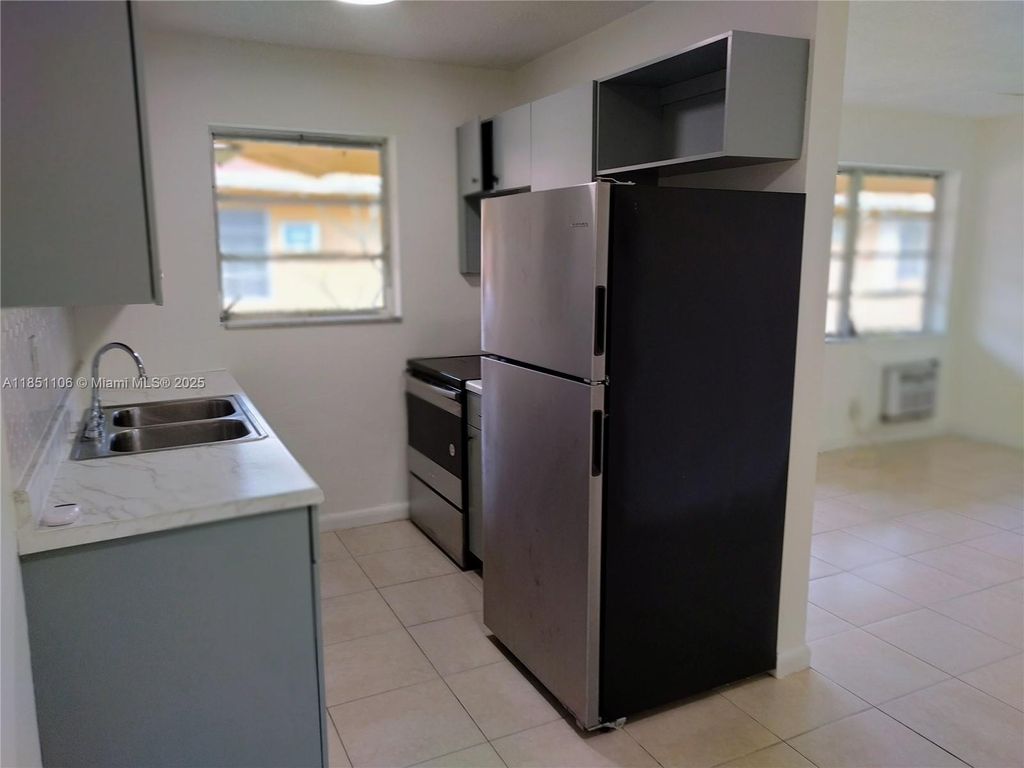Photo of 1905 Miami Rd #3, Fort Lauderdale, FL 33316 (MLS # A11851106)