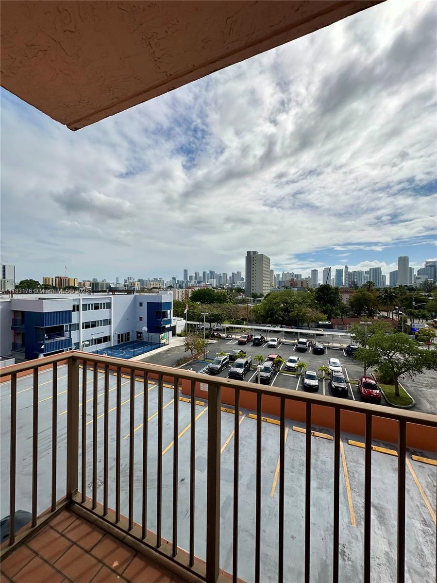 Property for Sale at 199 Sw 12th Ave 415B, Miami, Broward County, Florida - Bedrooms: 2 
Bathrooms: 2  - $230,000