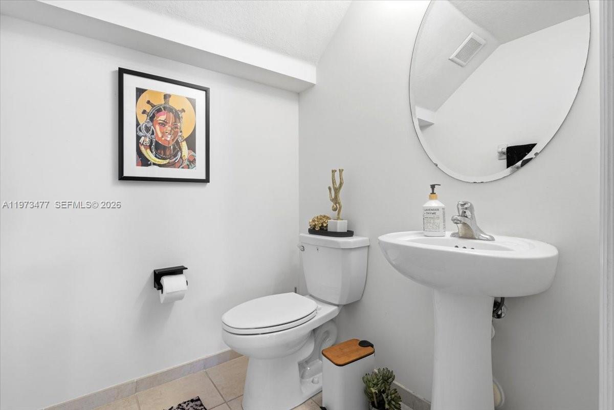 COCO PALM ESTATES - Residential