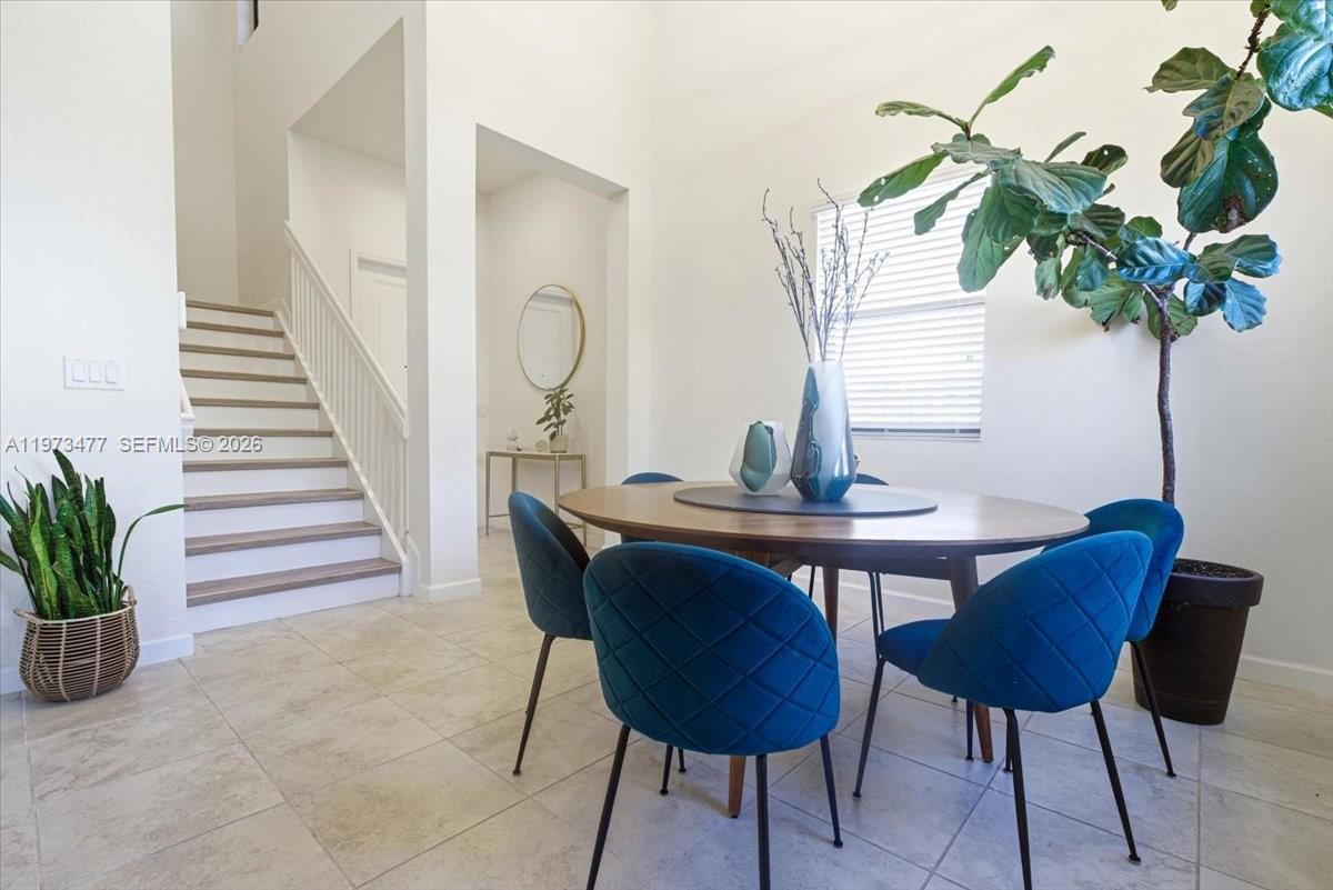 COCO PALM ESTATES - Residential