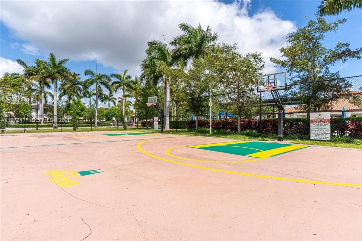 COCO PALM ESTATES - Residential