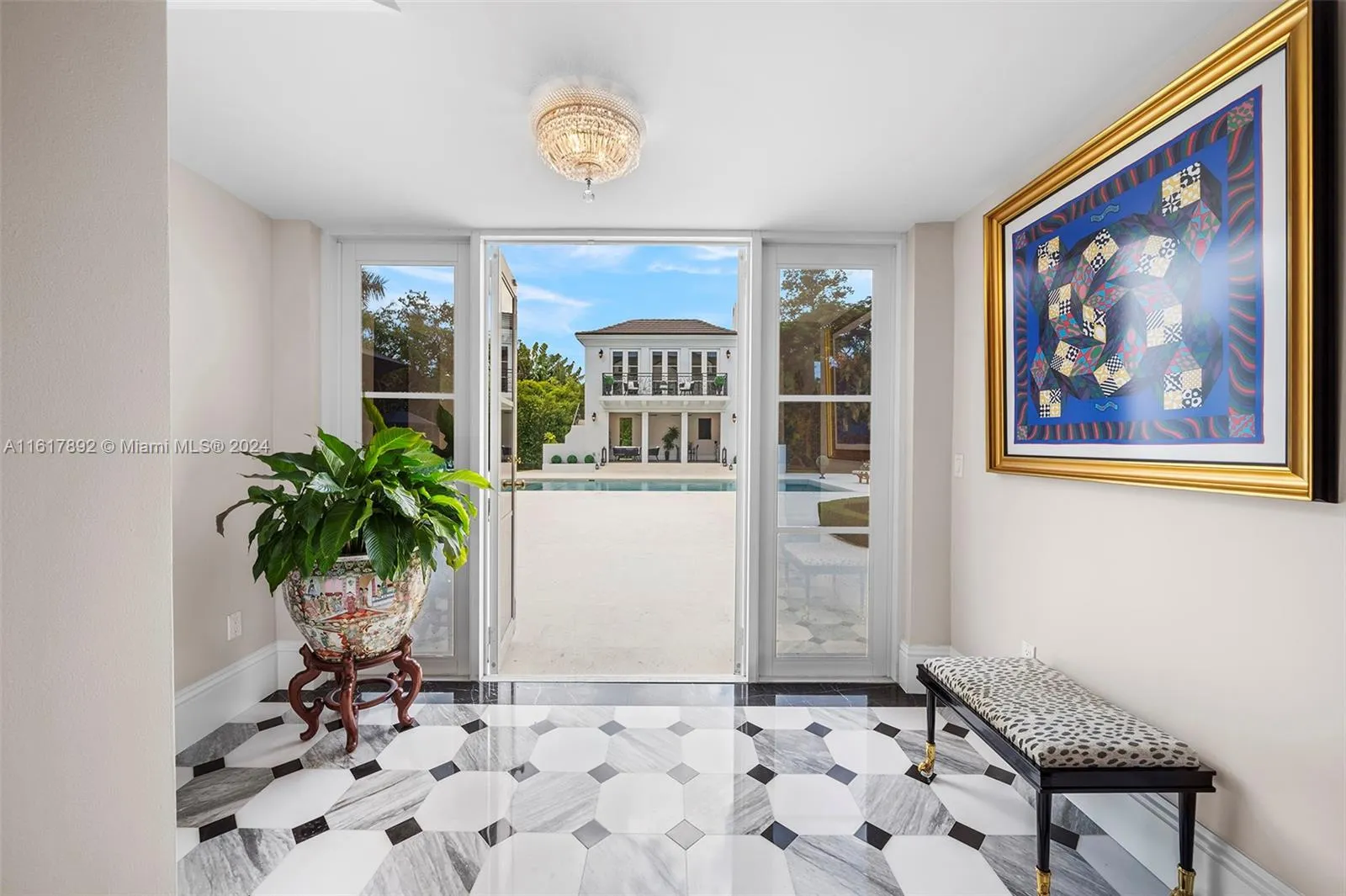 Miami, Florida 33143, United States, 8 Bedrooms Bedrooms, ,8 BathroomsBathrooms,Residential,Pending,53280