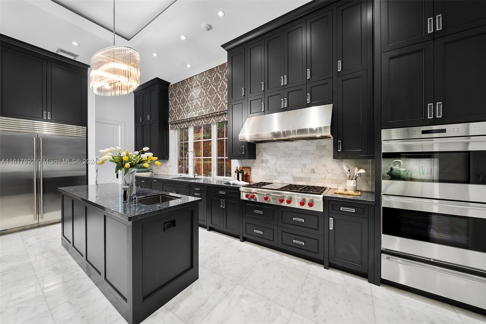 PONCE GATE - Residential