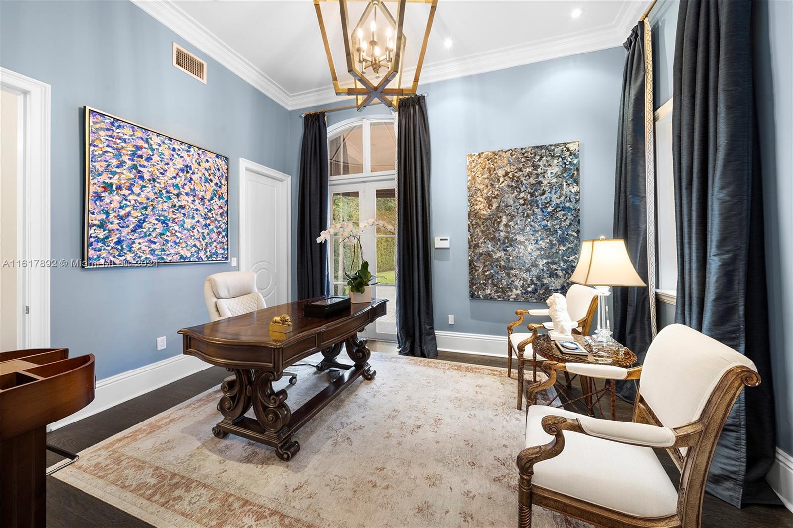 PONCE GATE - Residential