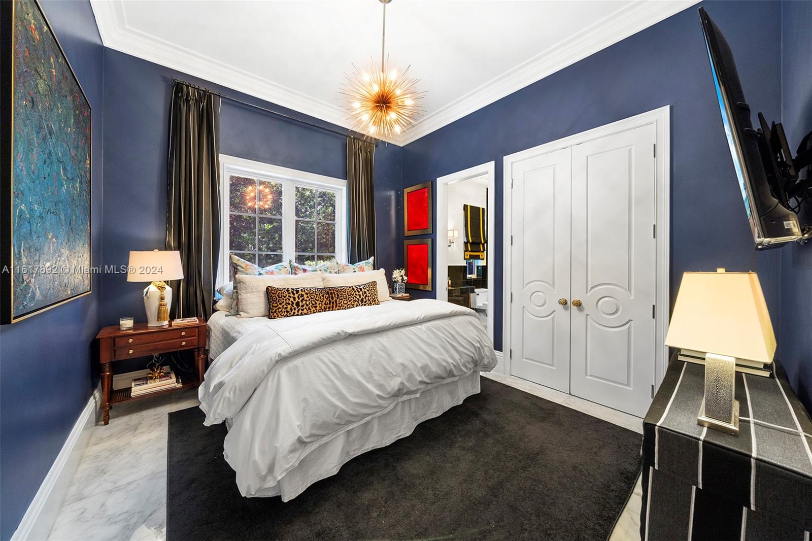 PONCE GATE - Residential