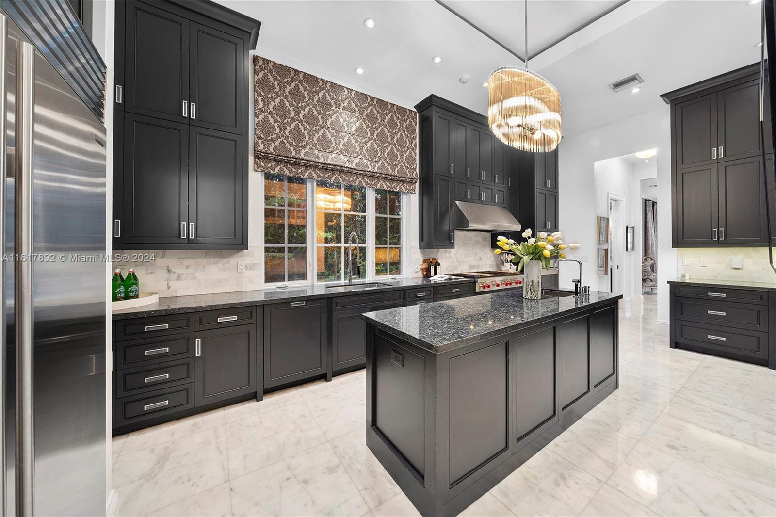 PONCE GATE - Residential