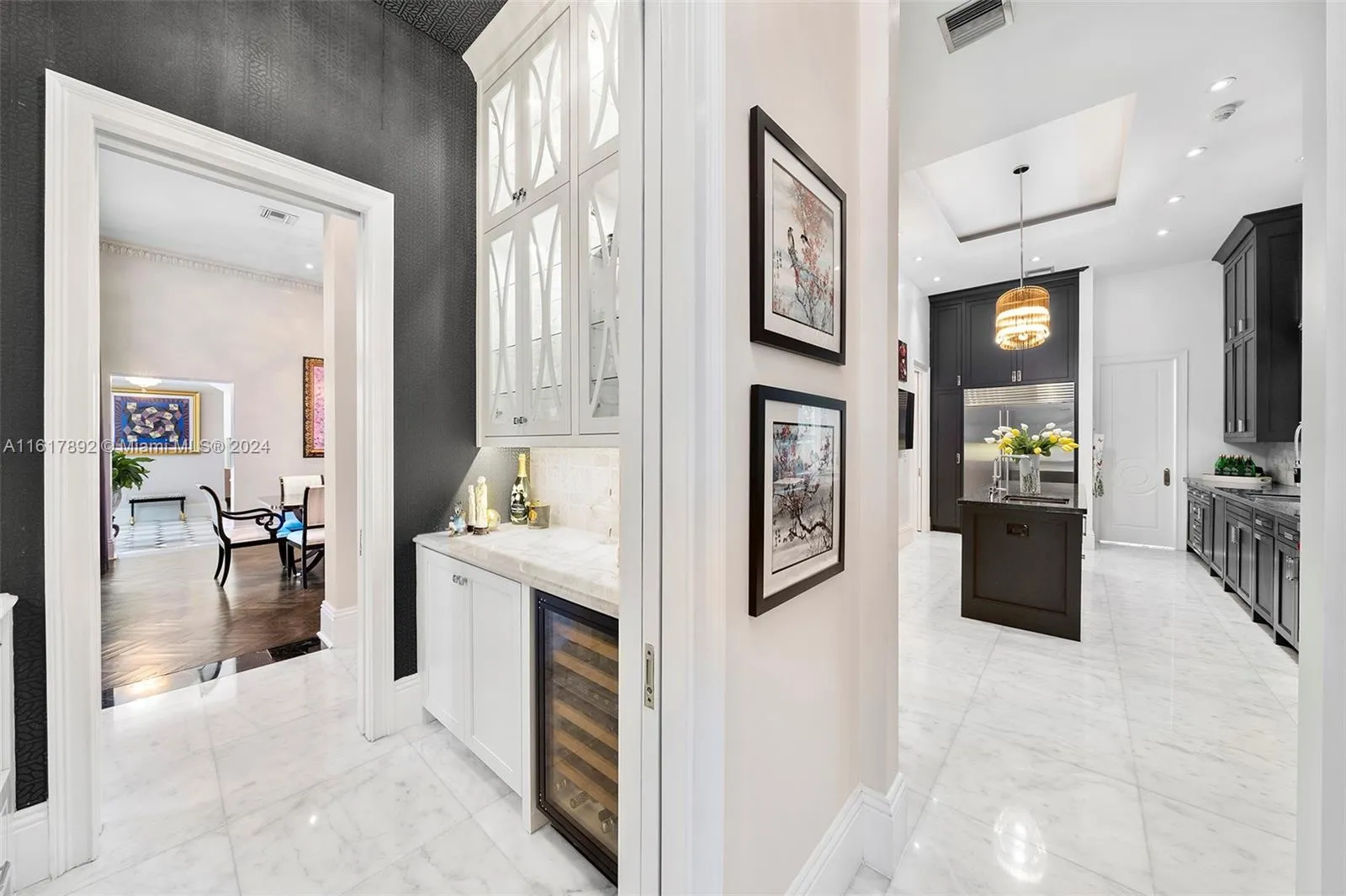 Miami, Florida 33143, United States, 8 Bedrooms Bedrooms, ,8 BathroomsBathrooms,Residential,Pending,53280