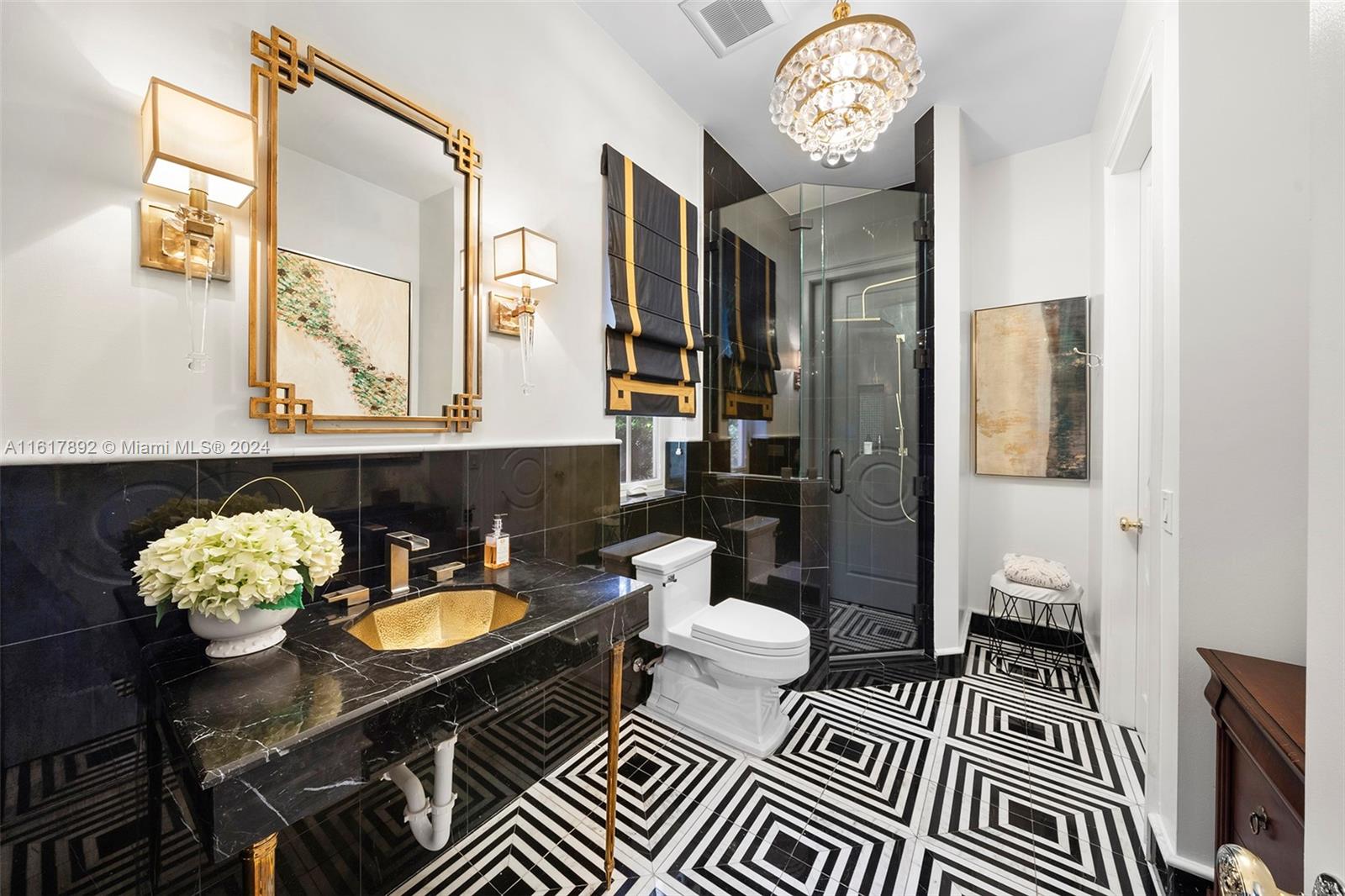 PONCE GATE - Residential