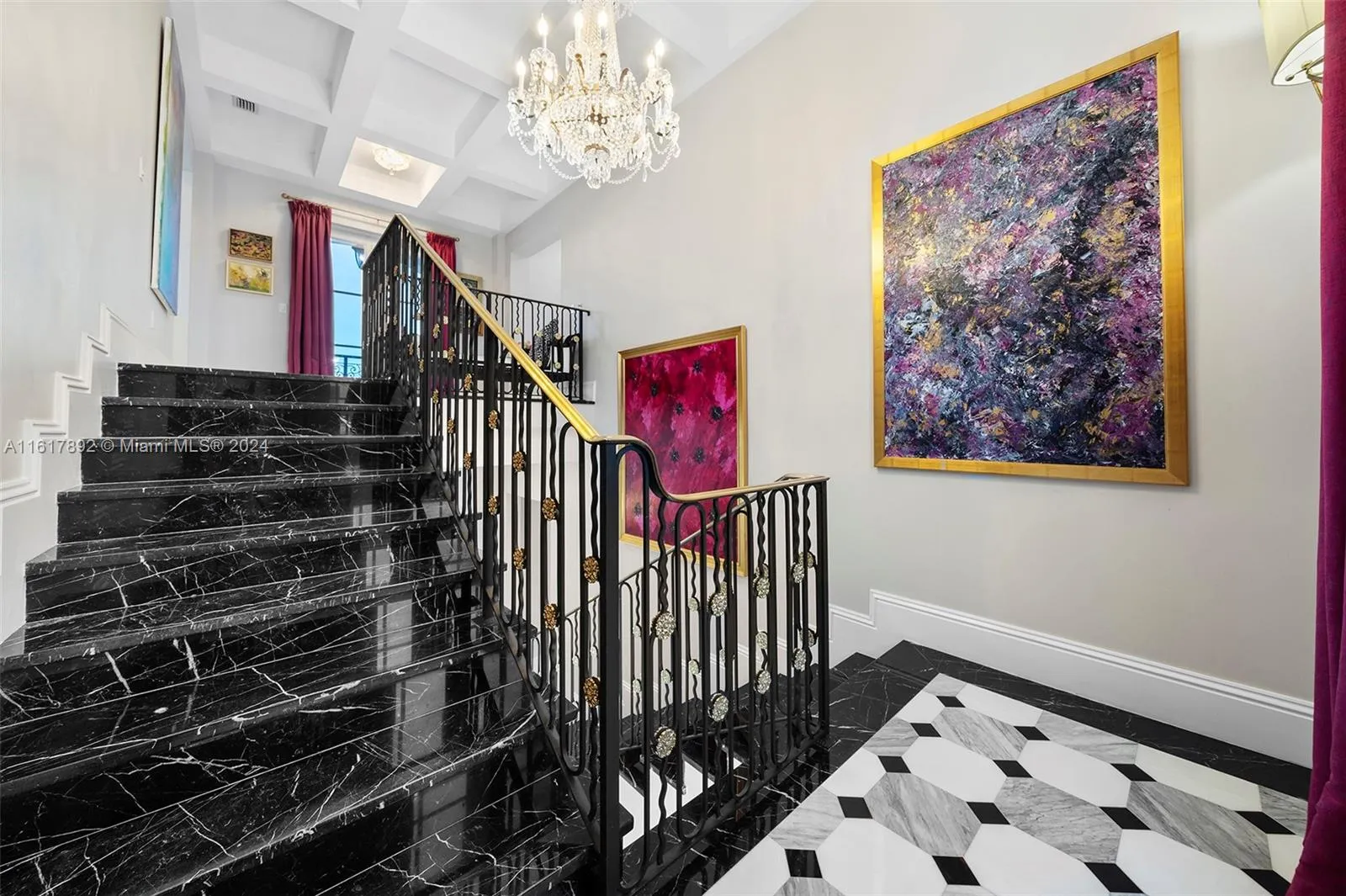 Miami, Florida 33143, United States, 8 Bedrooms Bedrooms, ,8 BathroomsBathrooms,Residential,Pending,53280