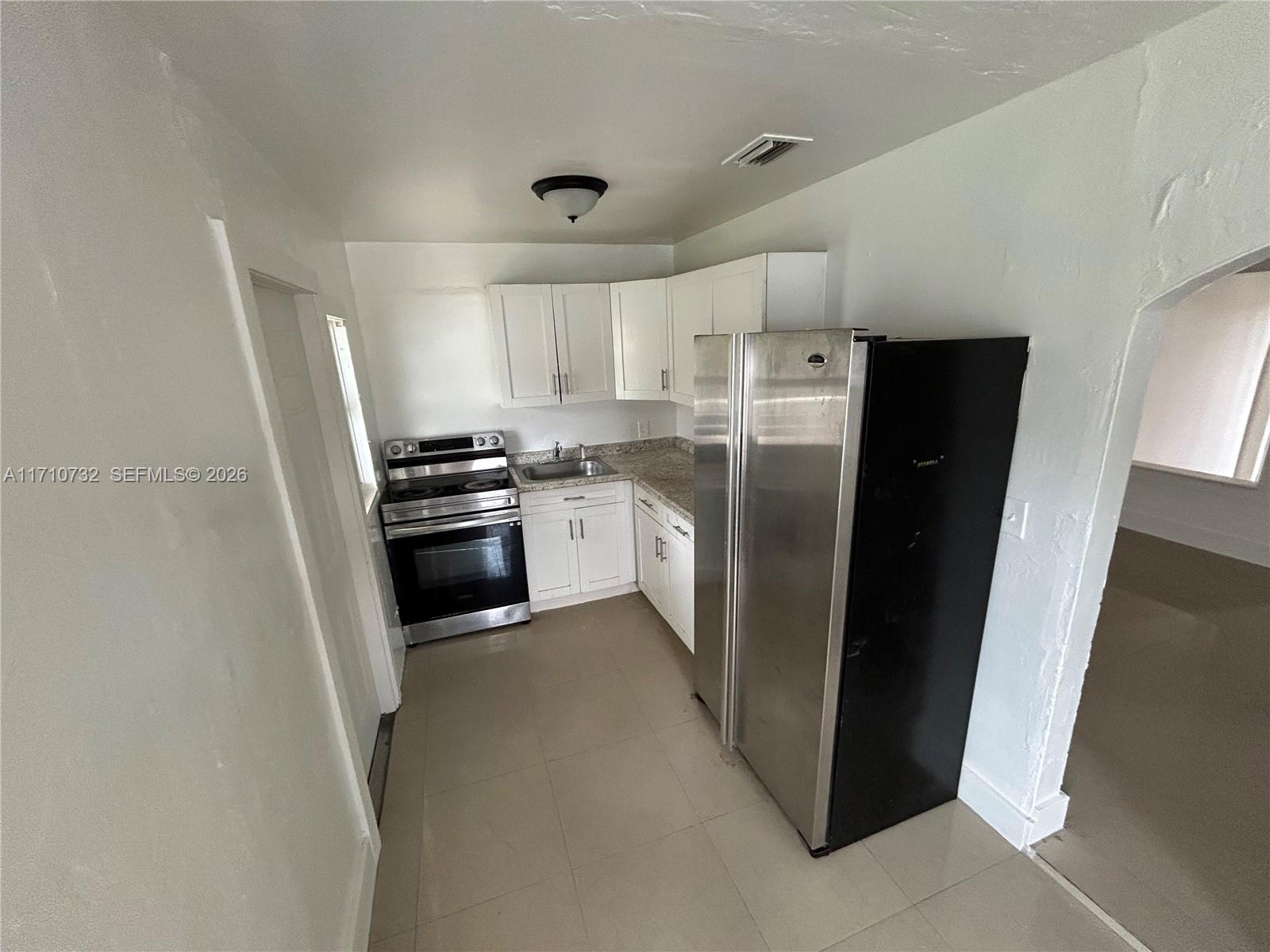 MELROSE HEIGHTS 5TH SEC - Residential Lease