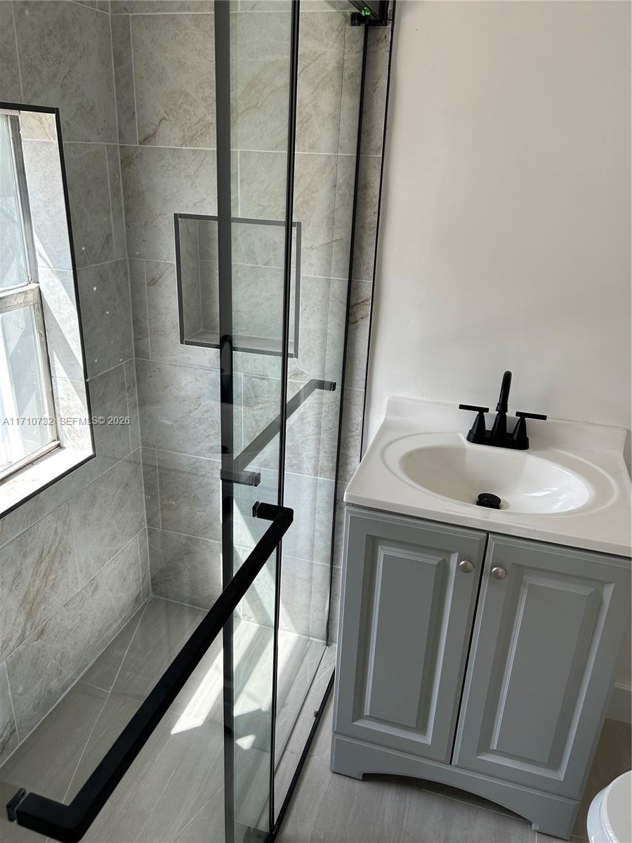 MELROSE HEIGHTS 5TH SEC - Residential Lease