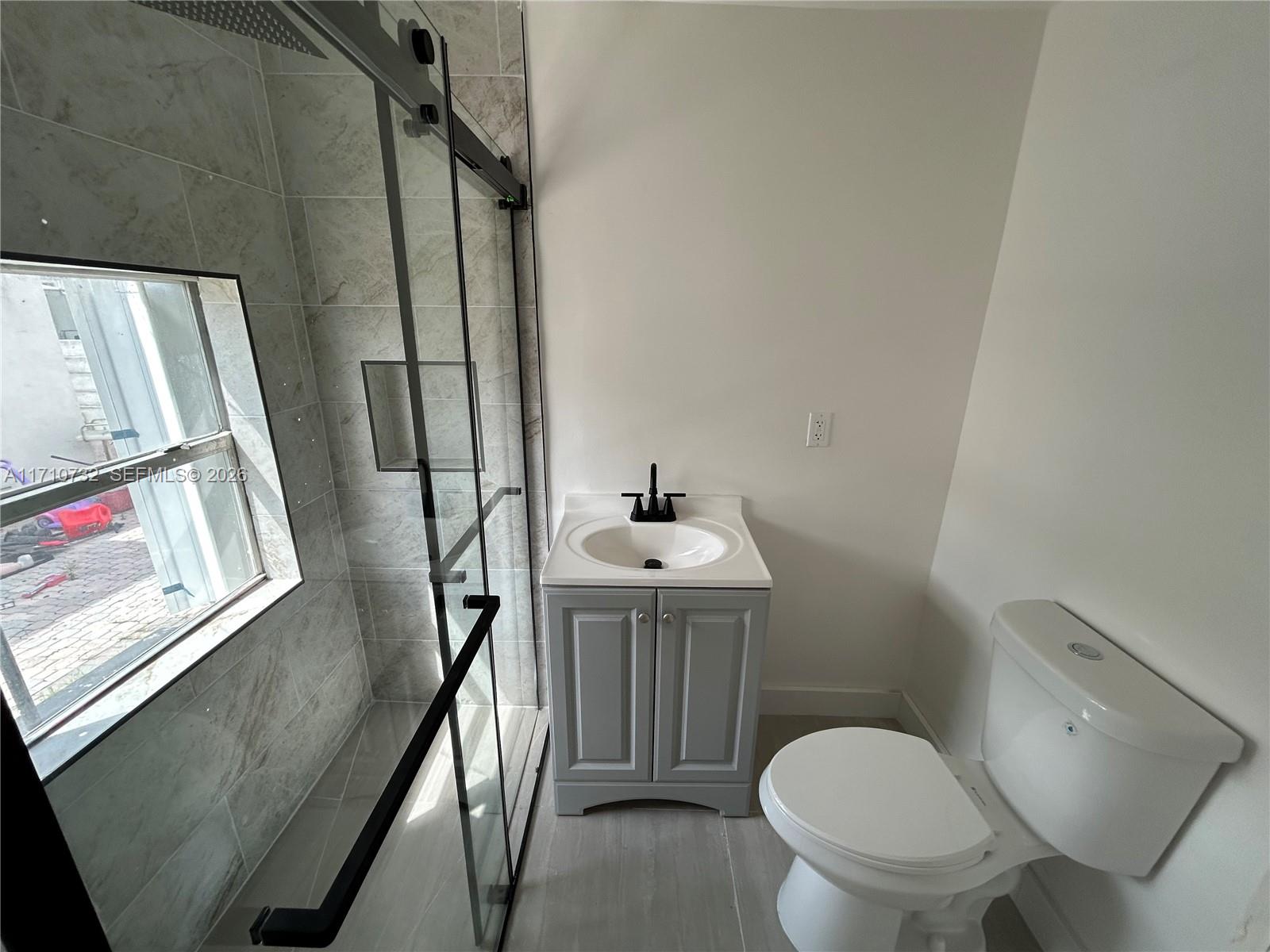 MELROSE HEIGHTS 5TH SEC - Residential Lease