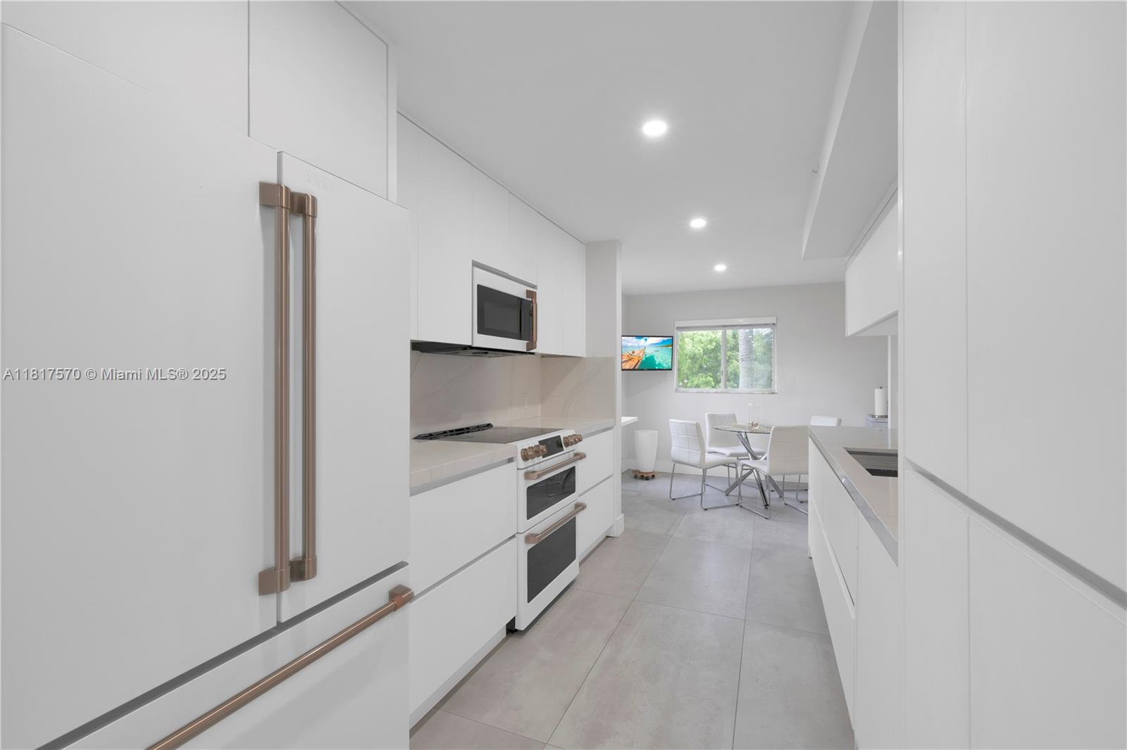 FALMOUTH - Residential