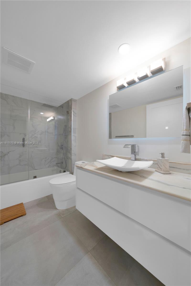 FALMOUTH - Residential