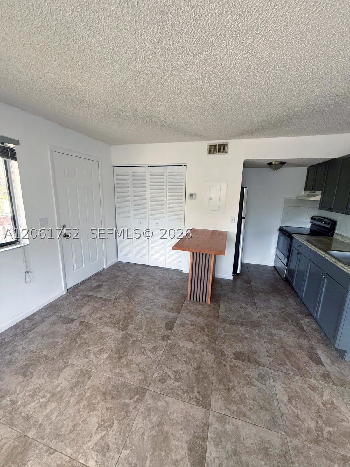 2070 NW 43rd Ter 6