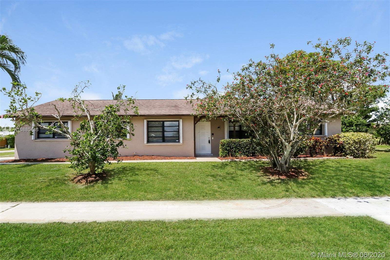 SOUTH SHORE 1 OF WELLINGT - Residential Lease