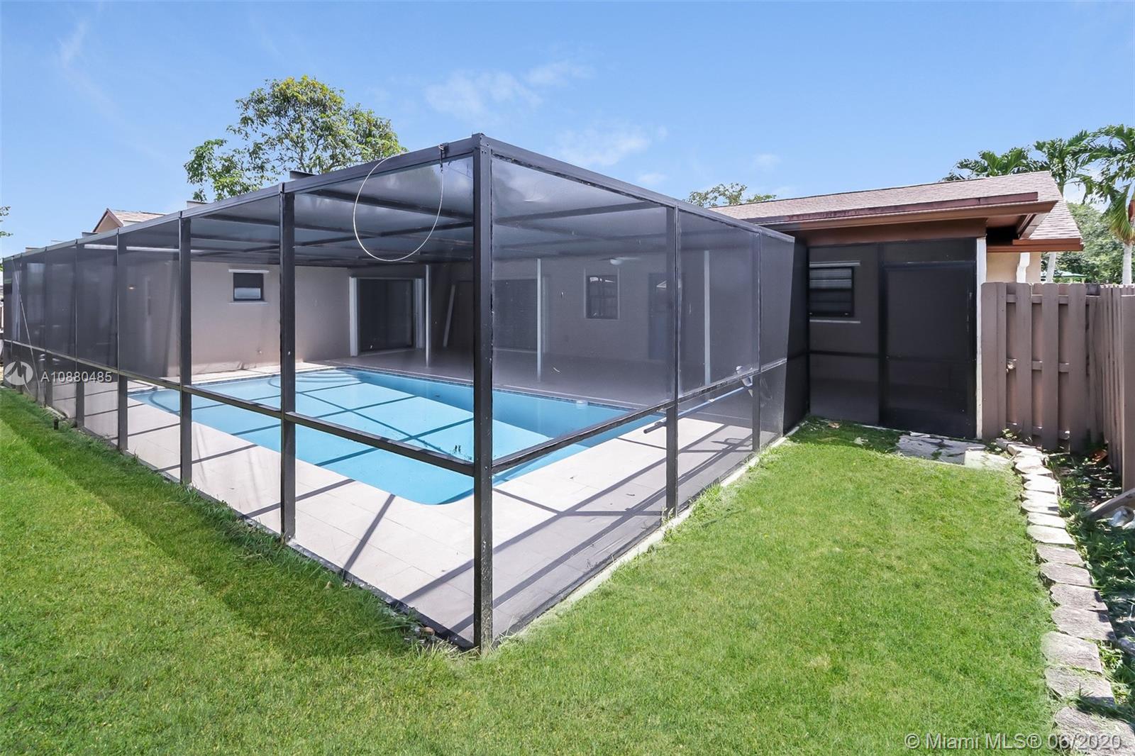 SOUTH SHORE 1 OF WELLINGT - Residential Lease