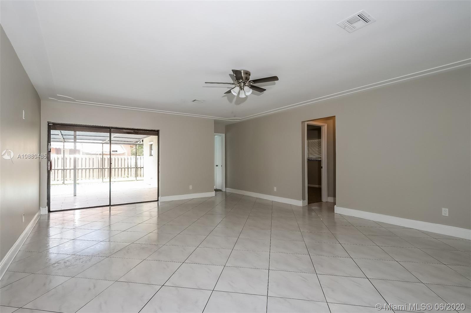 SOUTH SHORE 1 OF WELLINGT - Residential Lease