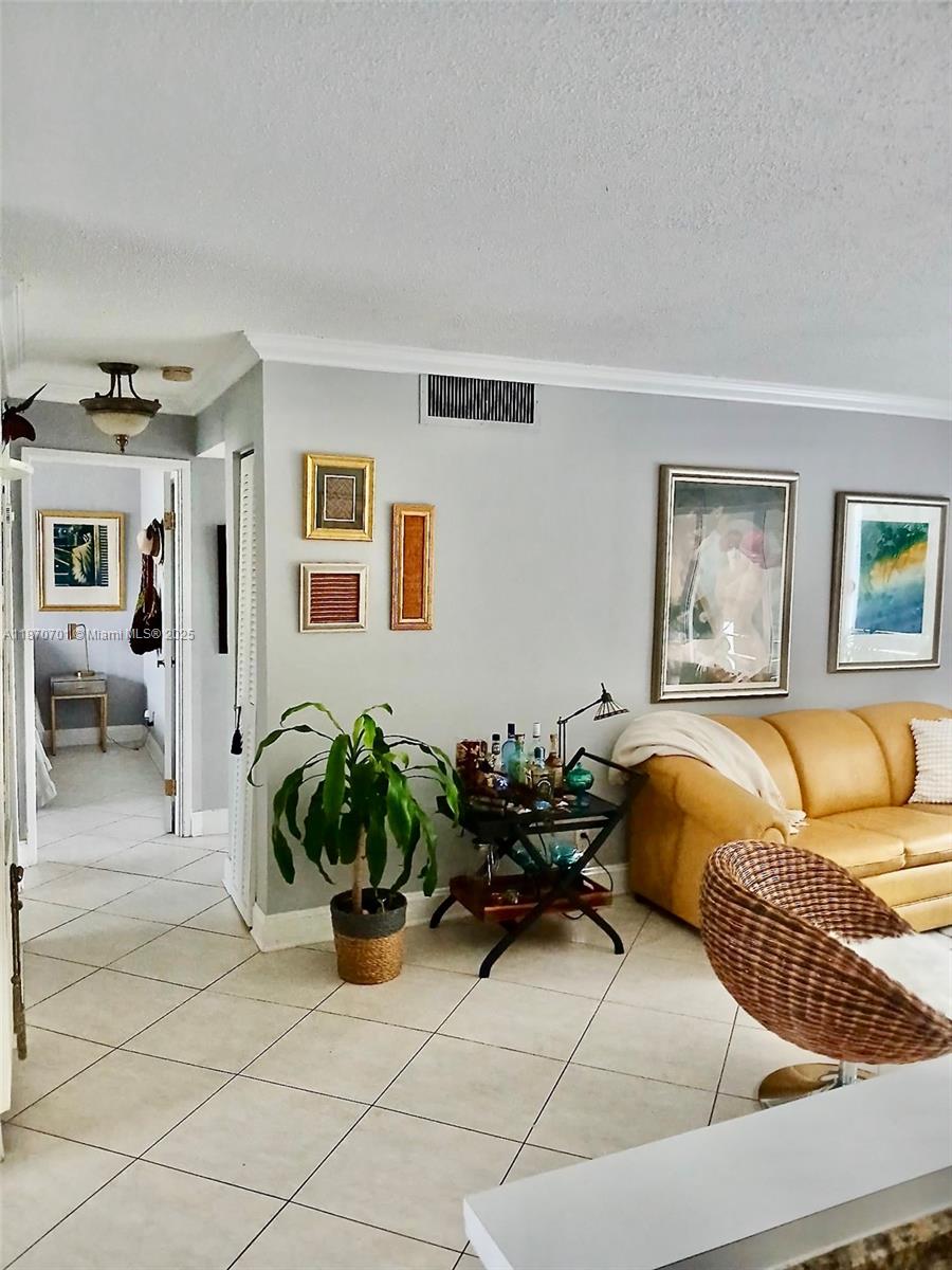 FAIRWAYS NORTH CO-OP - Residential