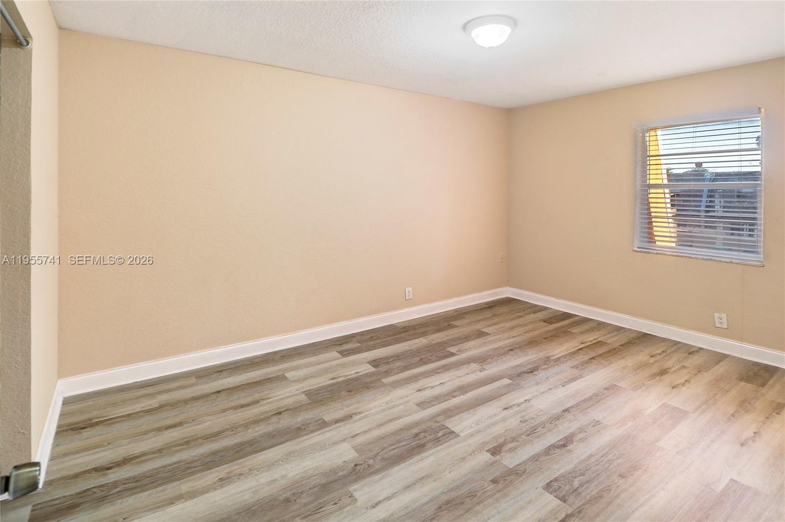 SUNRISE TOWNE PREFERRED 4 - Residential