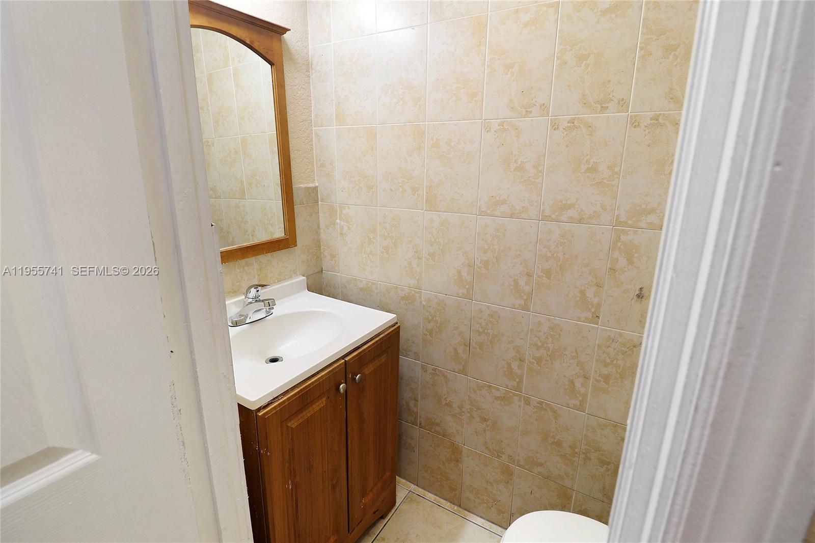 SUNRISE TOWNE PREFERRED 4 - Residential