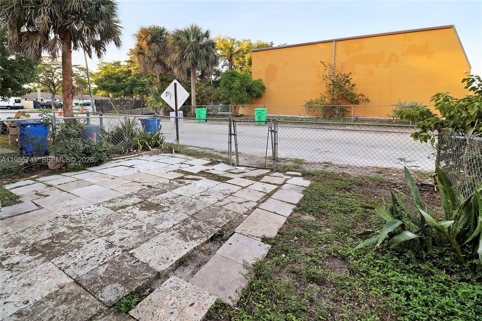 SUNRISE TOWNE PREFERRED 4 - Residential