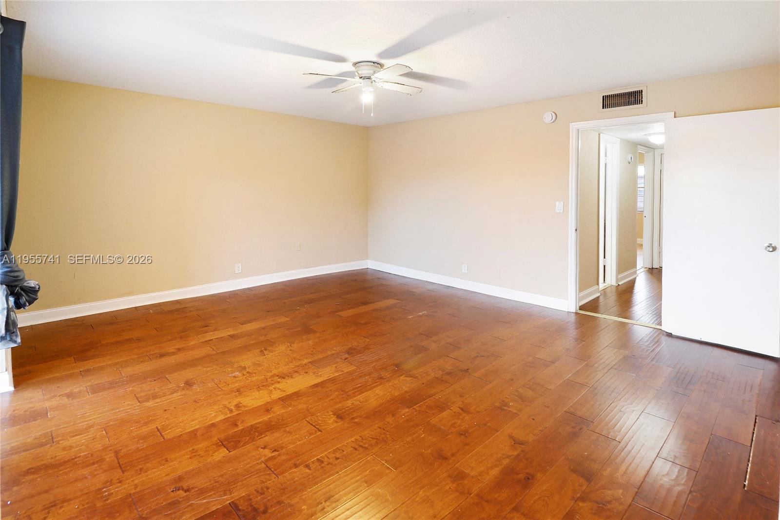 SUNRISE TOWNE PREFERRED 4 - Residential