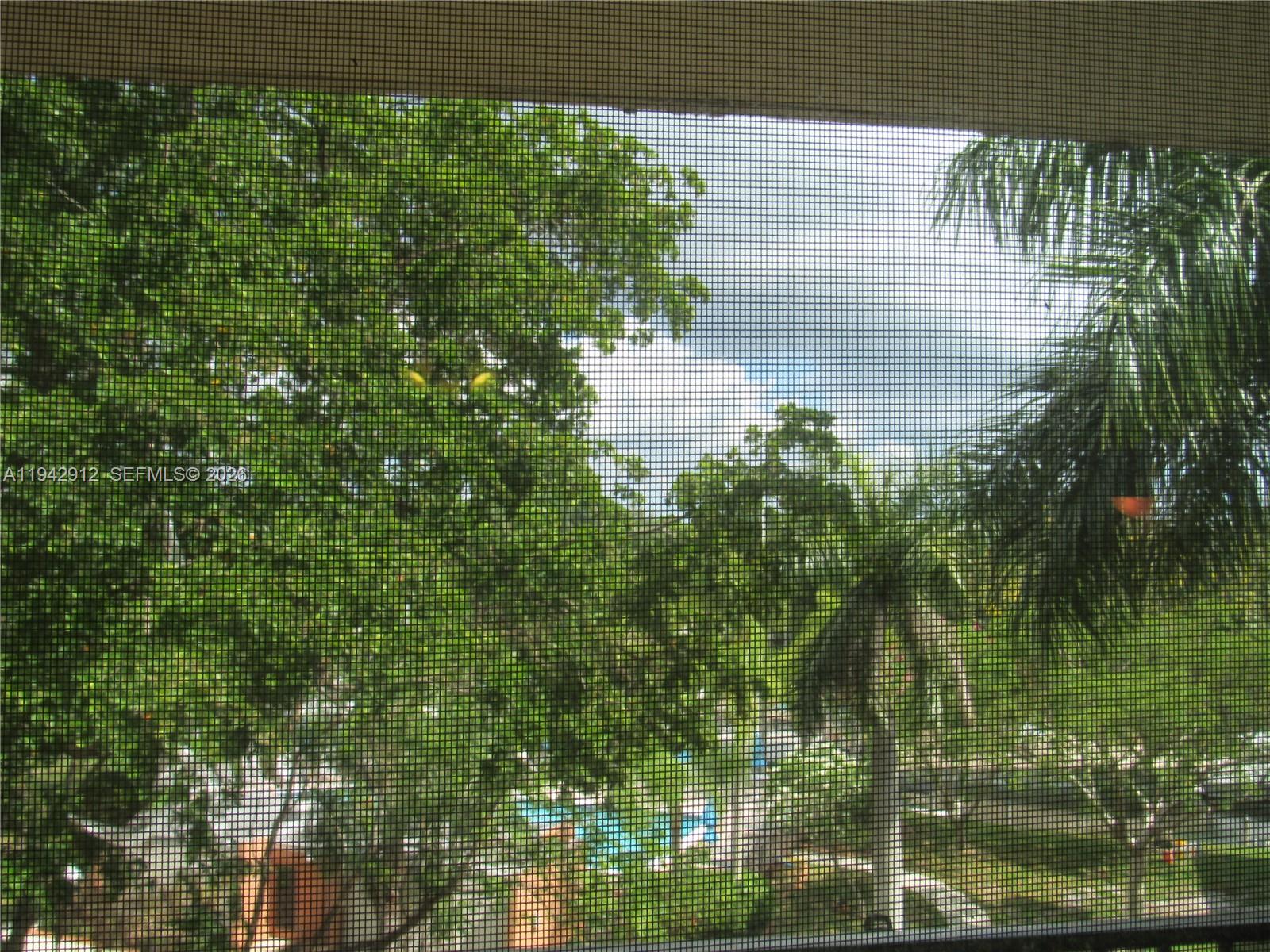 RIVER REACH CONDOMINIUM I - Residential Lease