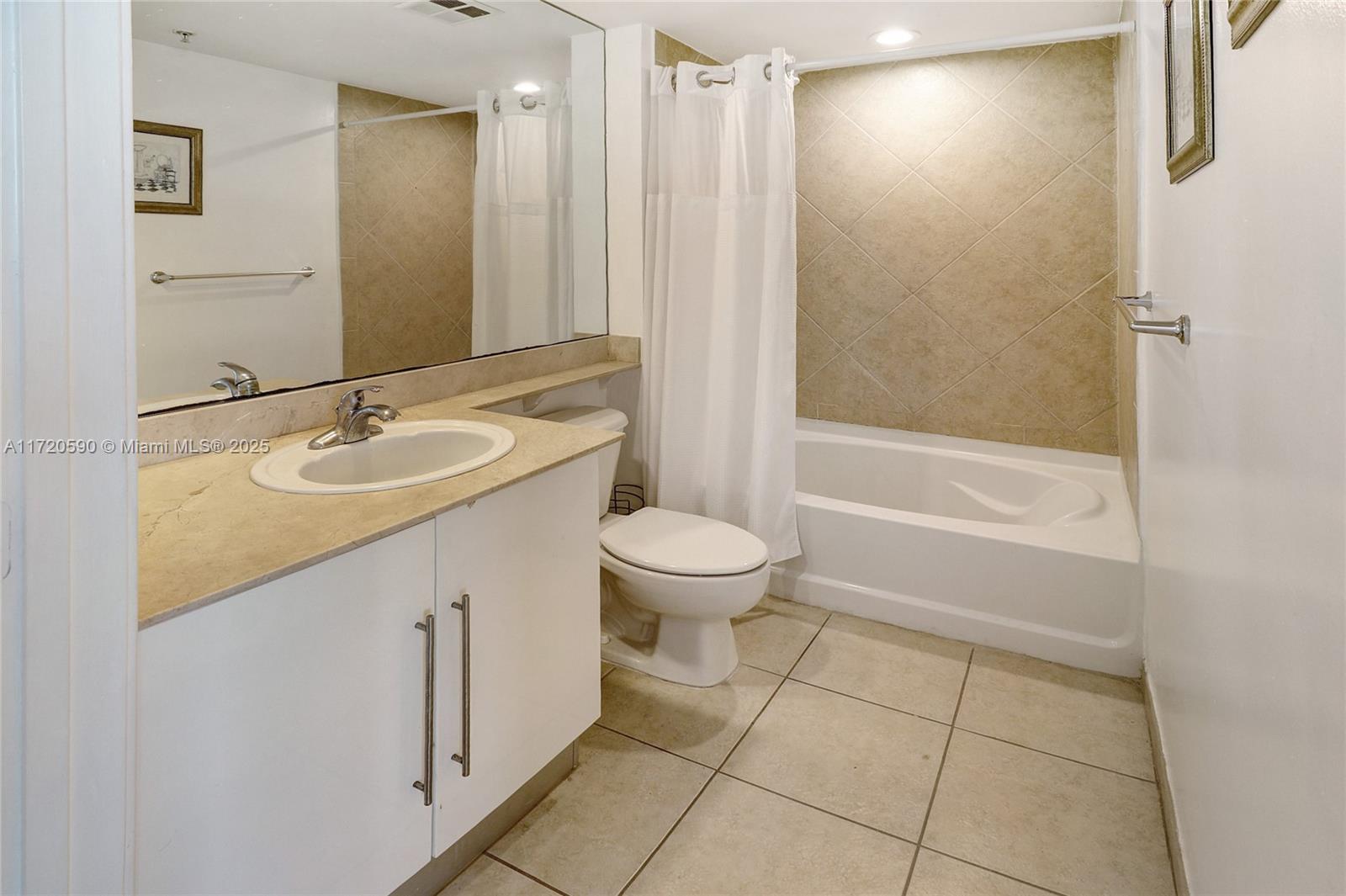 ONE MIAMI EAST CONDO - Residential