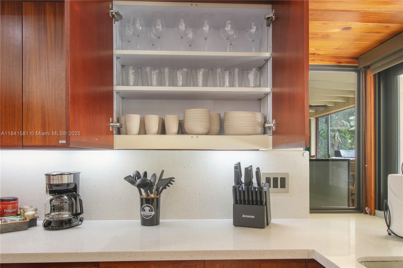 WENDAN SUB - Residential Lease