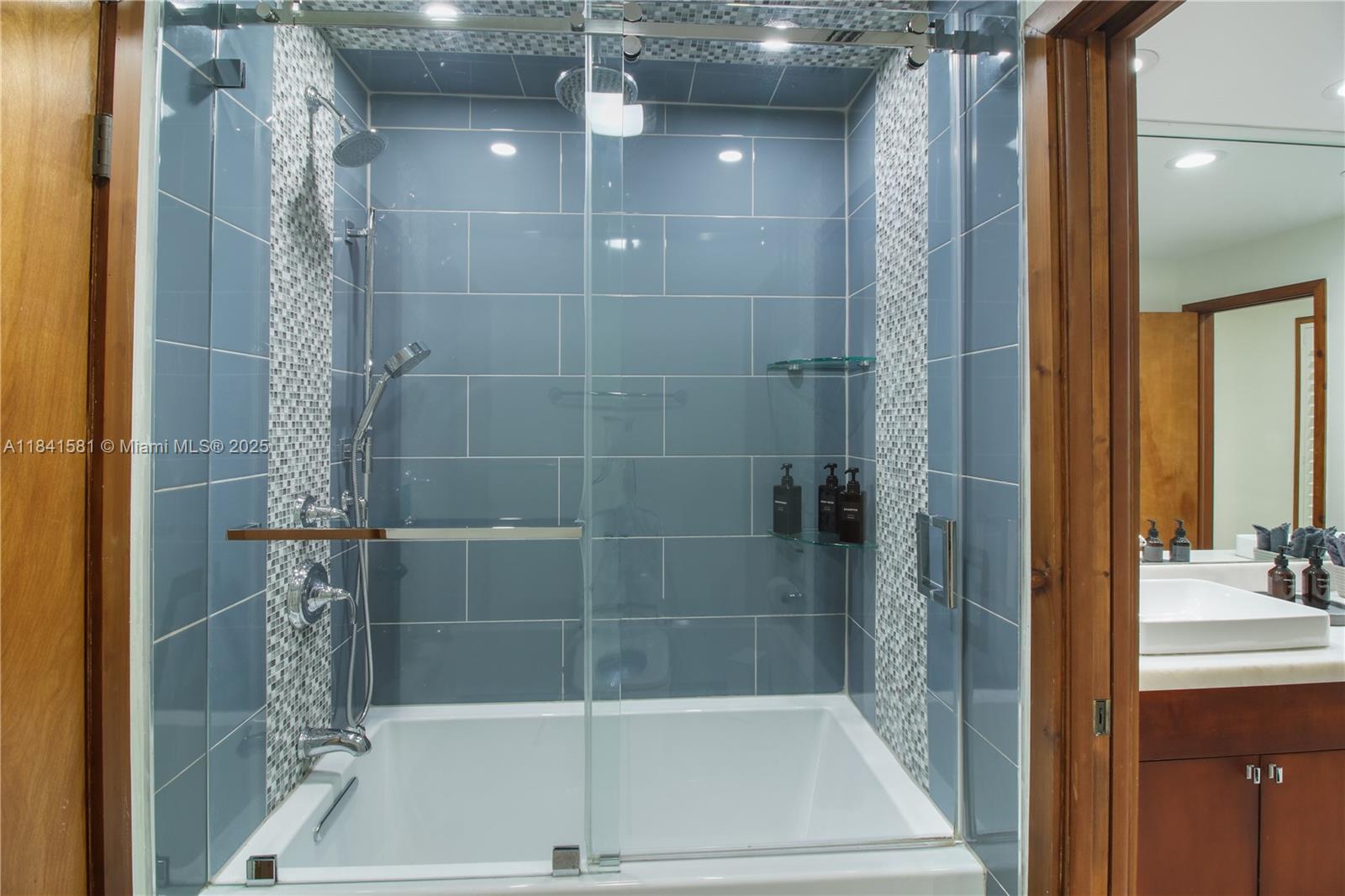 WENDAN SUB - Residential Lease