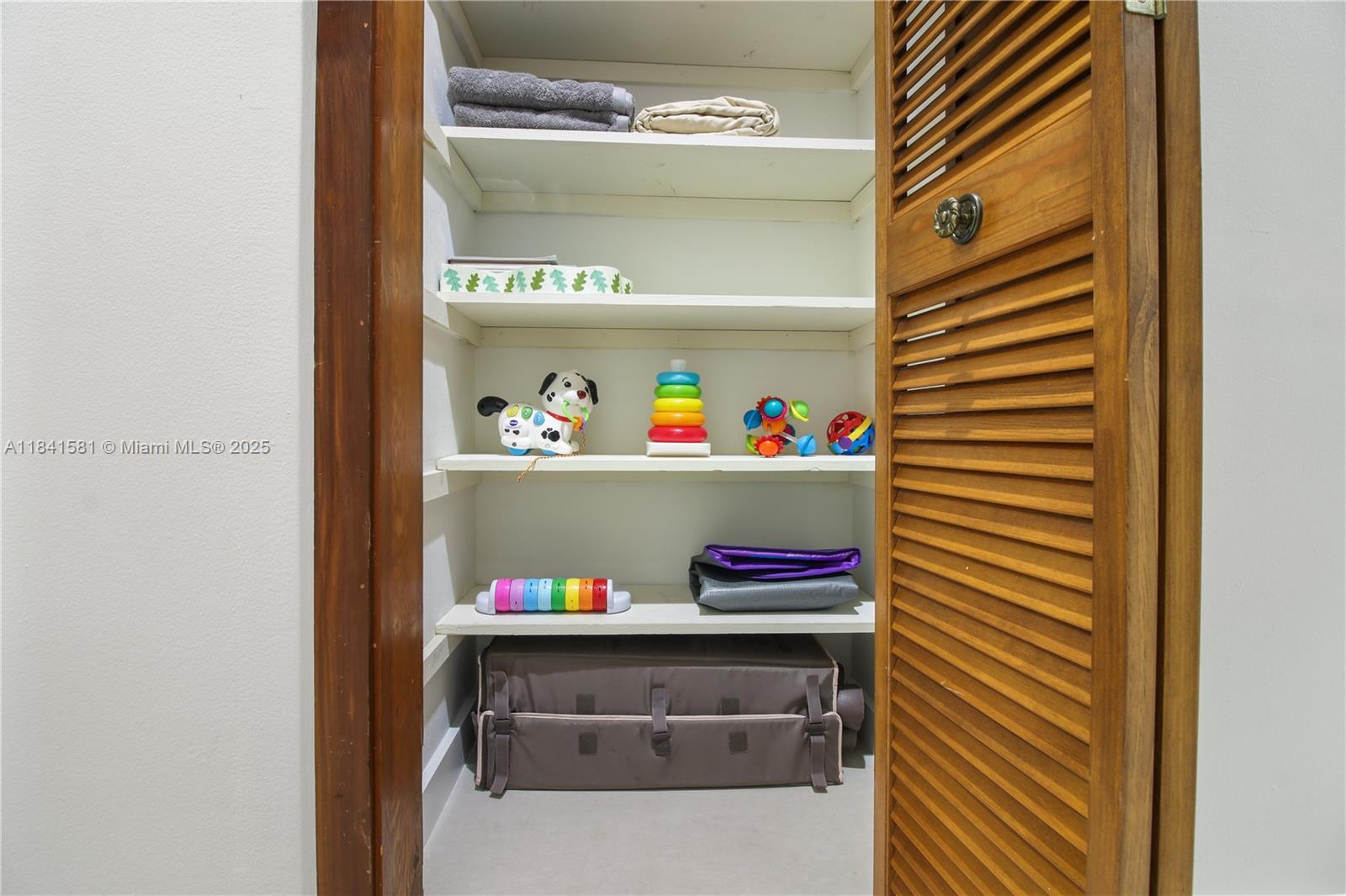 WENDAN SUB - Residential Lease