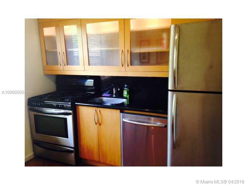 Renovated Apartment in Peaceful Building at the Heart of SOBE. Near Flamingo Park. Washer and Drier in Unit W/D. Beautiful Pine-Wood flooring. Updated Kitchen and Bathroom with Sliding Glass door. Stainless Steel Appliances.
Call Listing Agent for Showings.