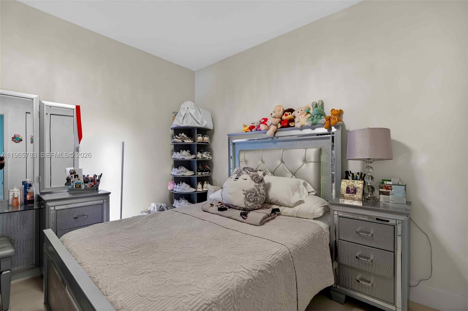 THE LEXI CONDO - Residential