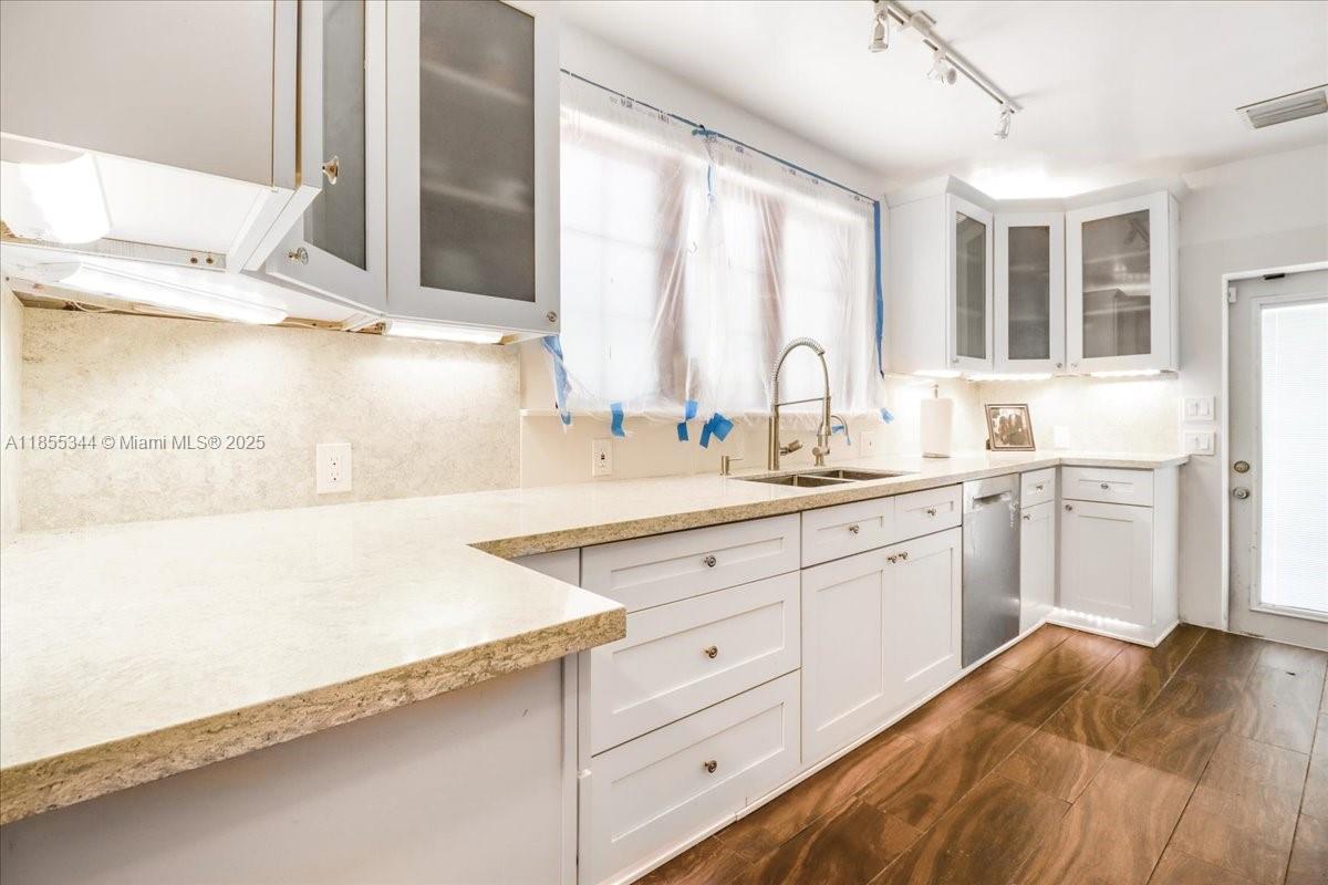 BAYSHORE AMD - Residential