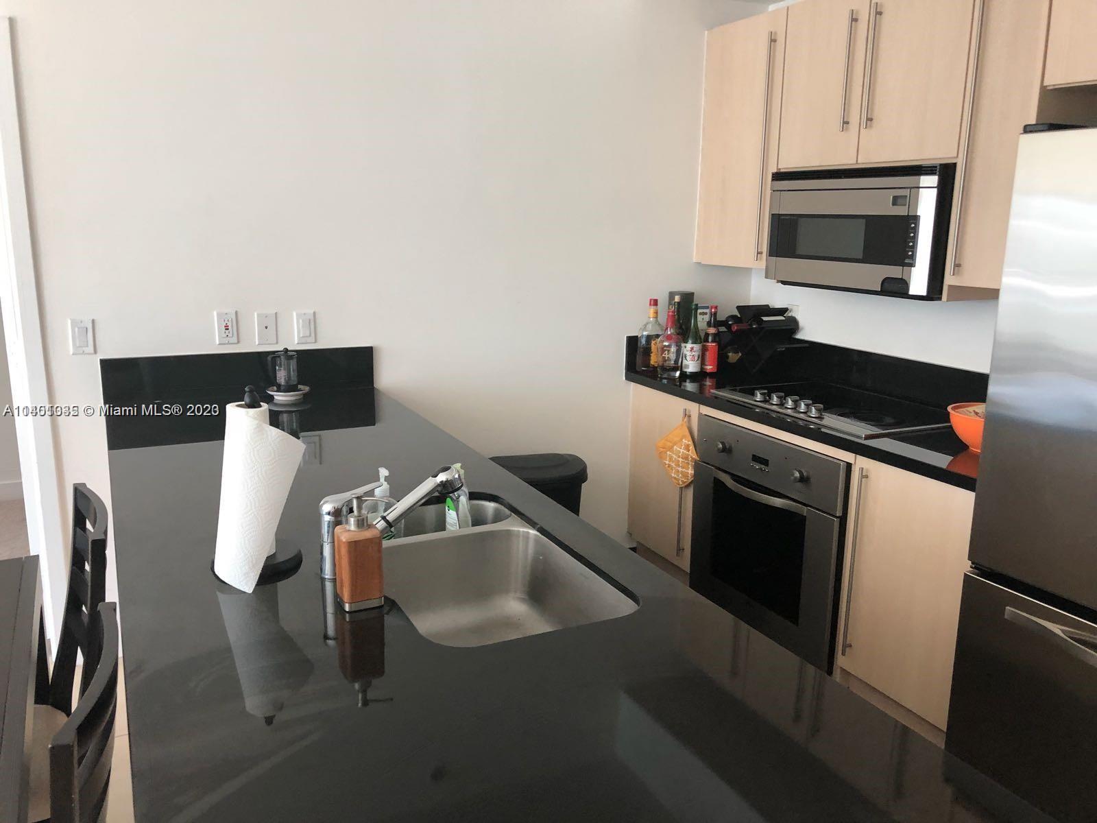 THE AXIS ON BRICKELL II C - Residential Lease