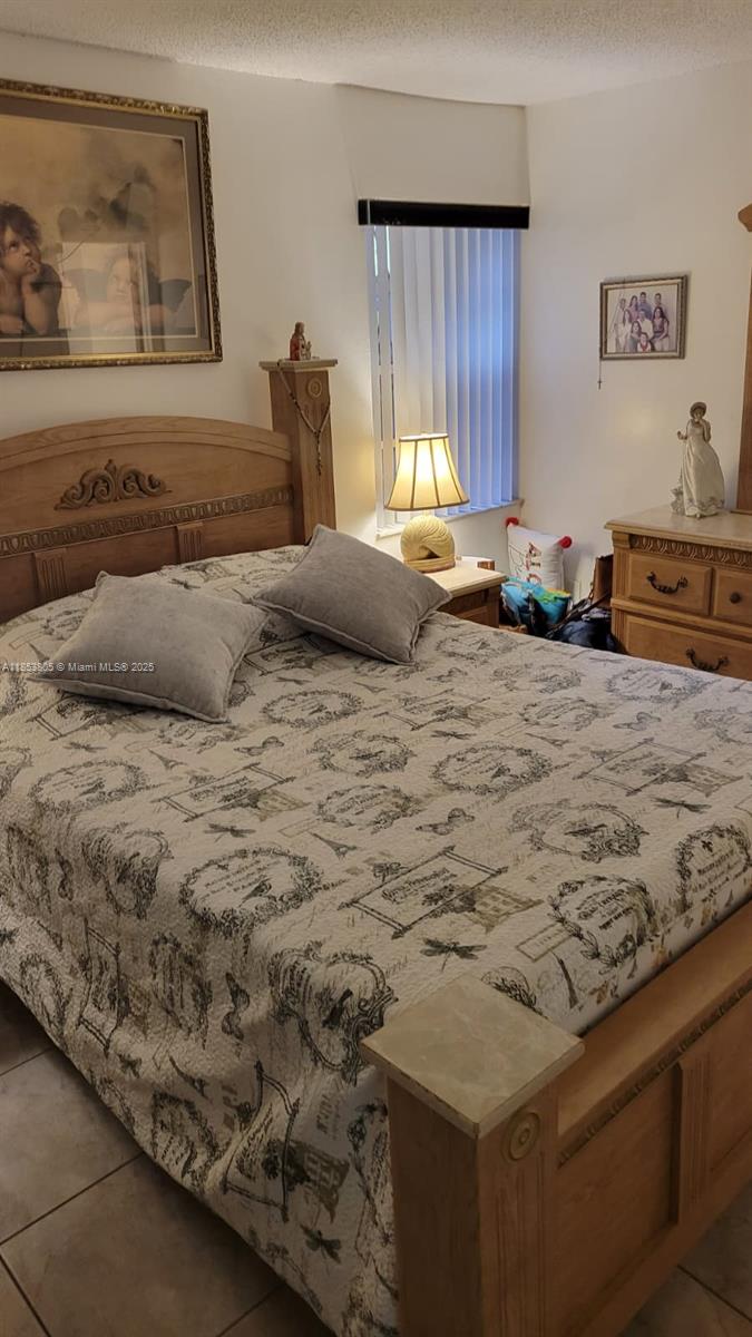 SWEETWATER GARDENS AMD PL - Residential