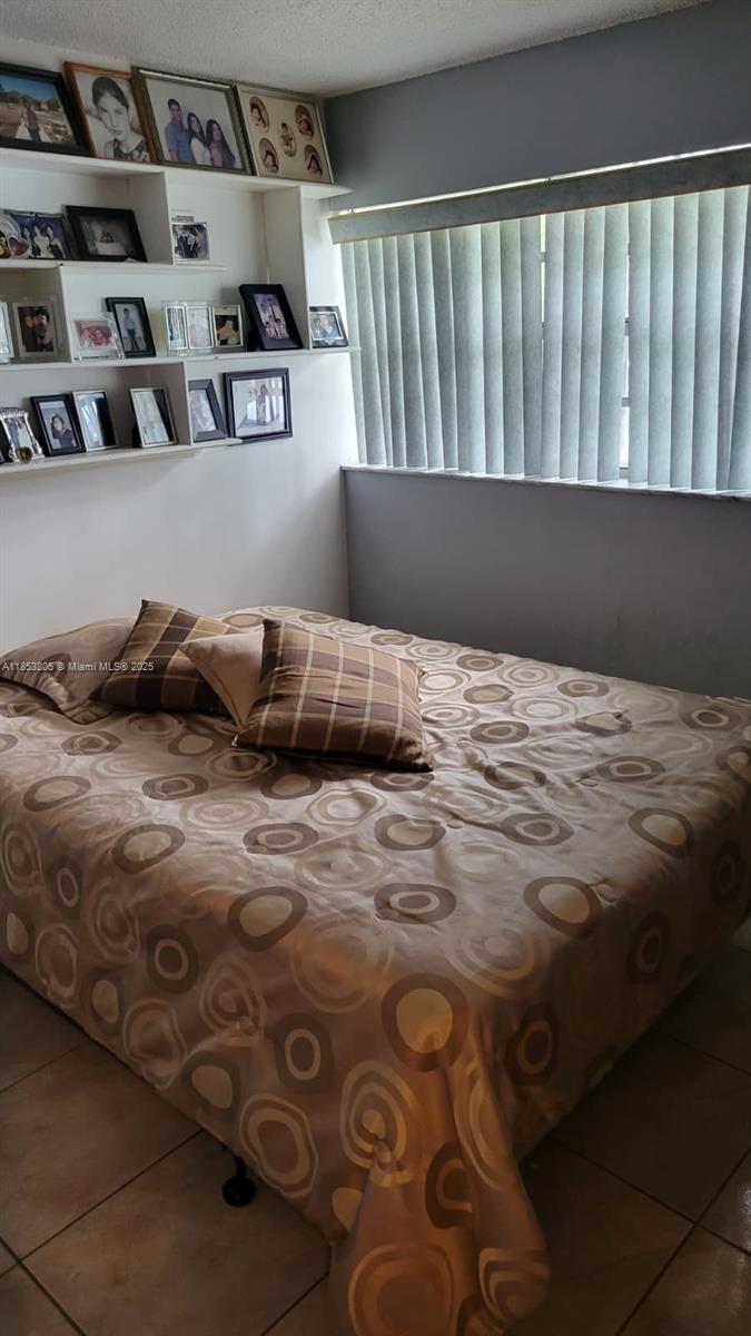 SWEETWATER GARDENS AMD PL - Residential