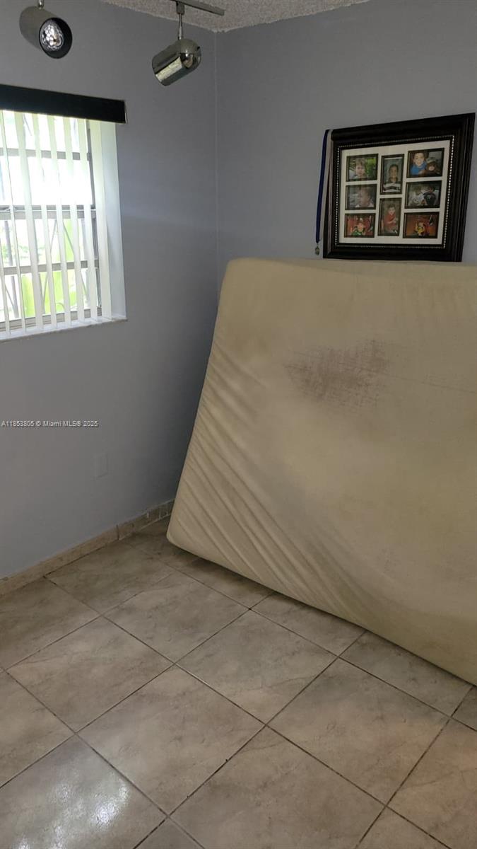 SWEETWATER GARDENS AMD PL - Residential