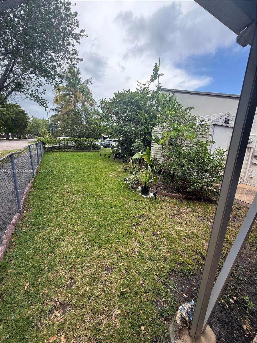 SWEETWATER GARDENS AMD PL - Residential